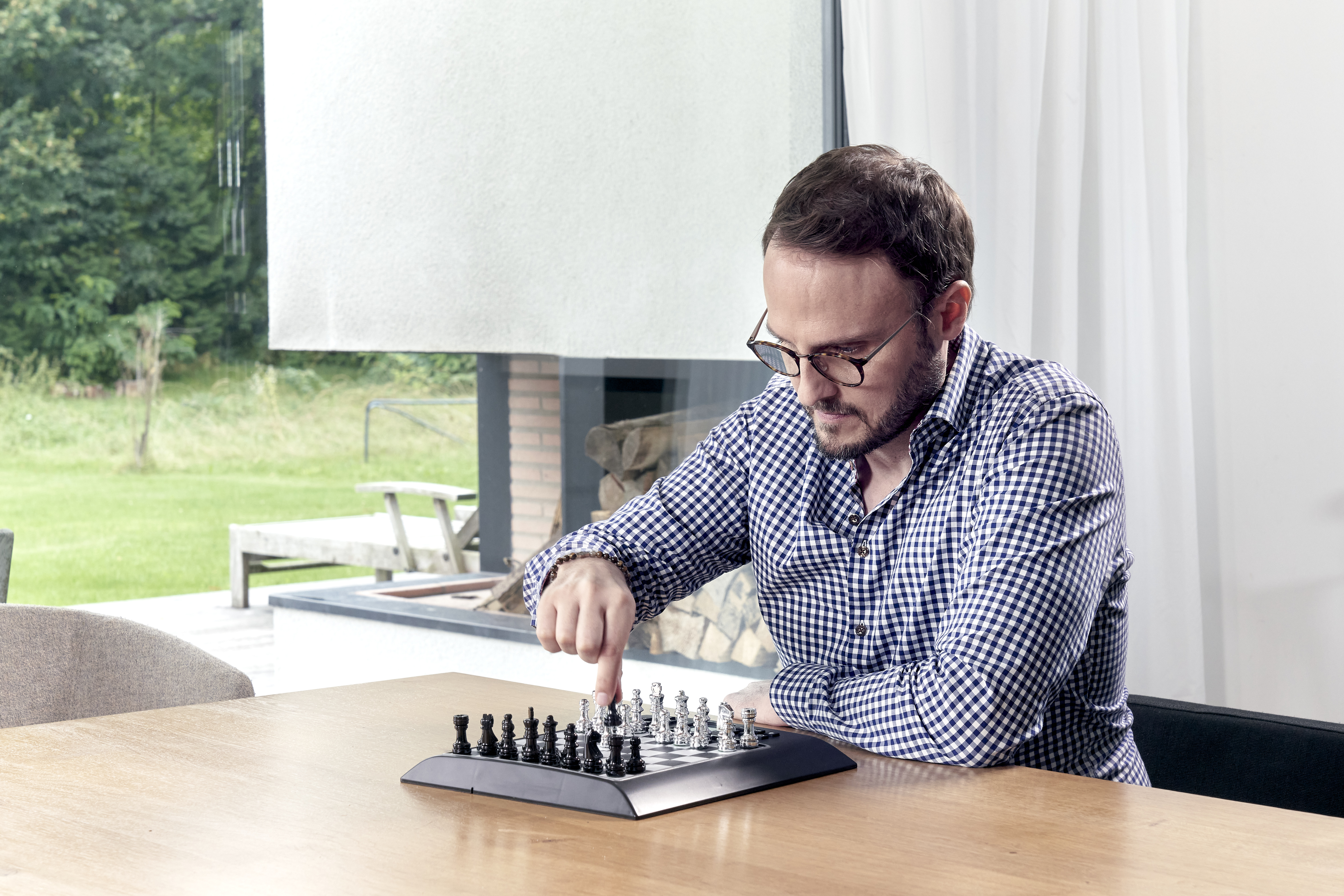 Schachcomputer ChessGenius 